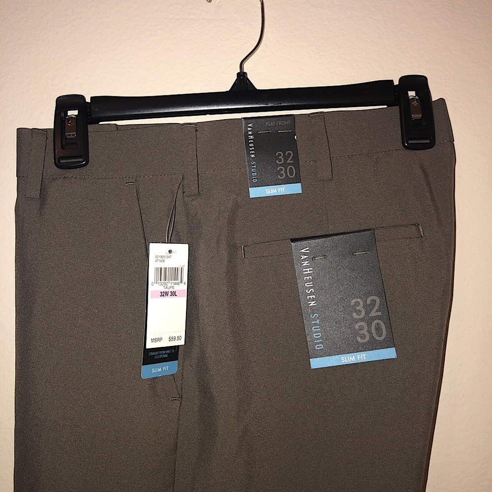 VAN HEUSEN SLIM FIT MENS DRESS PANTS SIZE 32/30